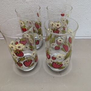 Anchor Hocking Red and Green Retro Drinkware Set